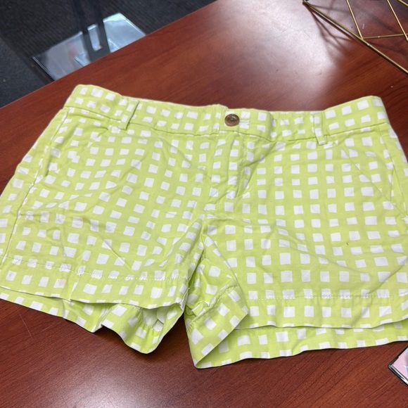 Gap shorts size 2 // 070210 - Picture 1 of 2